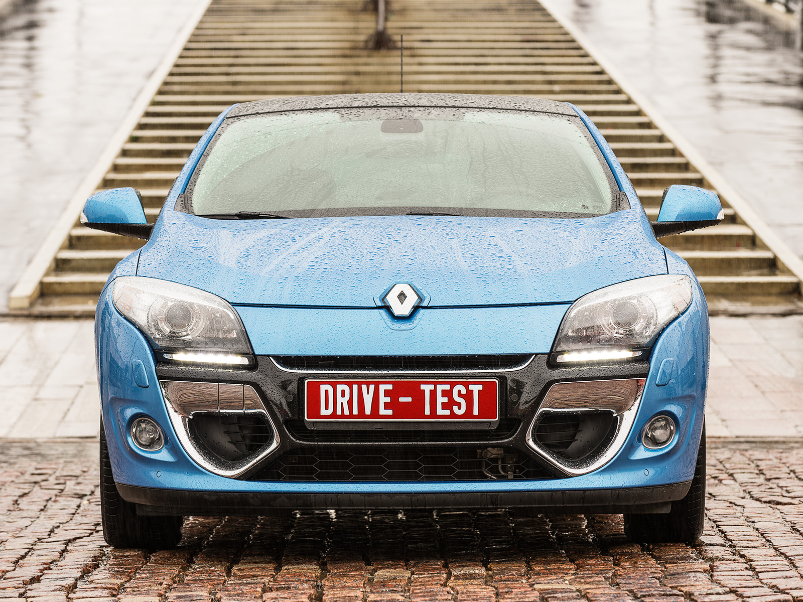   Kia pro_ceed  Renault Megane Coupe   3D
